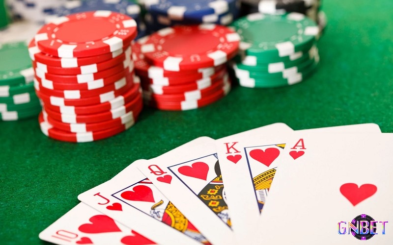 Cùng gnbet khám phá những điều cơ bản về poker nhé!