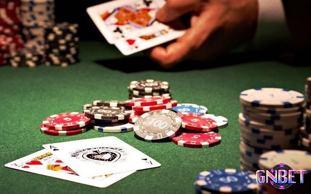 Poker 3 lá là một biến thể của bài poker truyền thống